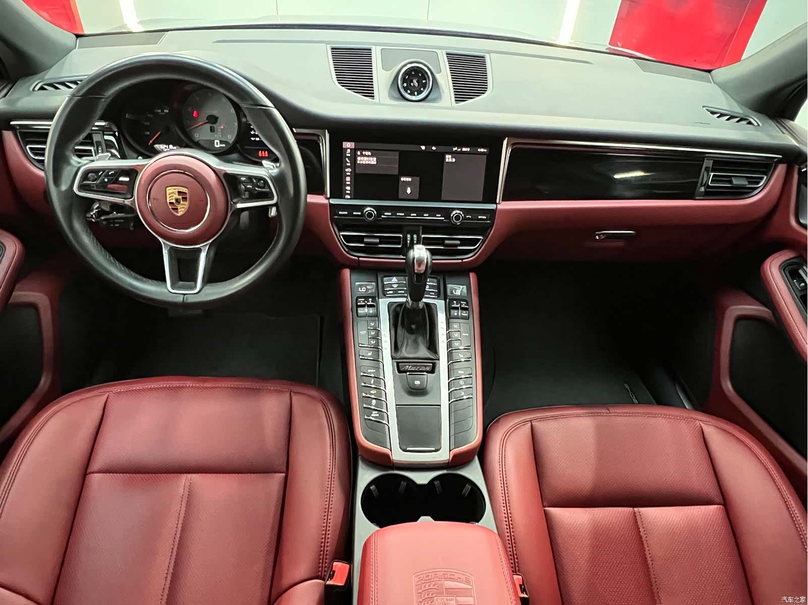Porsche Macan, 2020 12