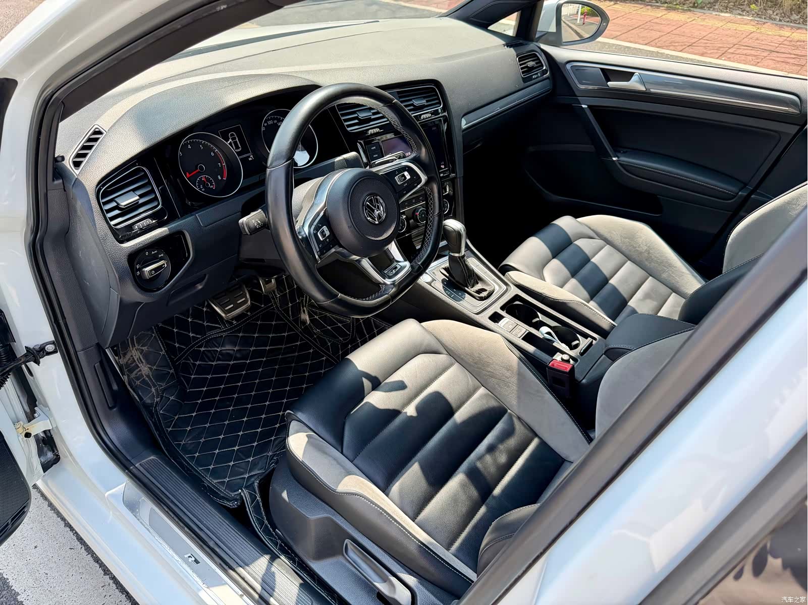 Volkswagen Golf, 2019 14
