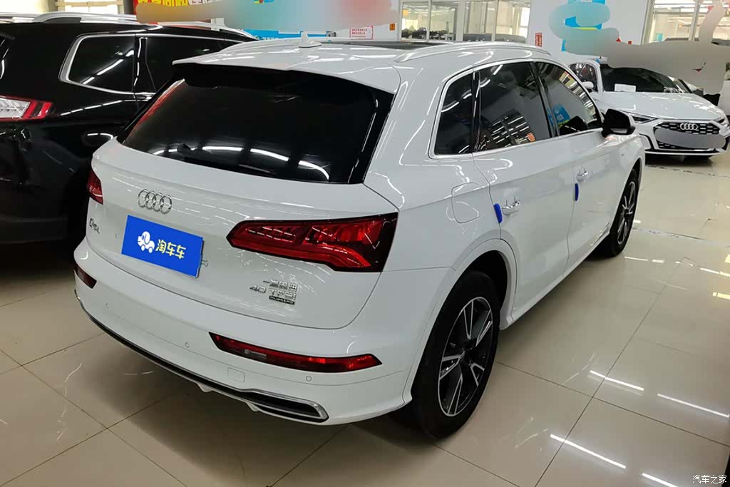 Audi Q5L, 2018 3