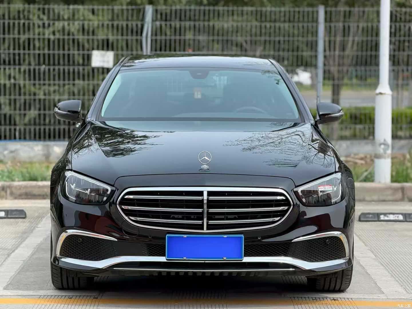 Mercedes-Benz E-Class, 2023 2