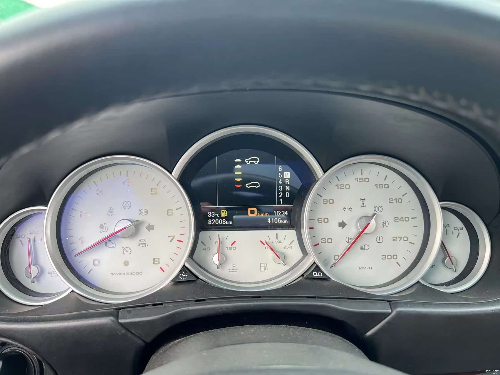 Porsche Cayenne, 2010 9
