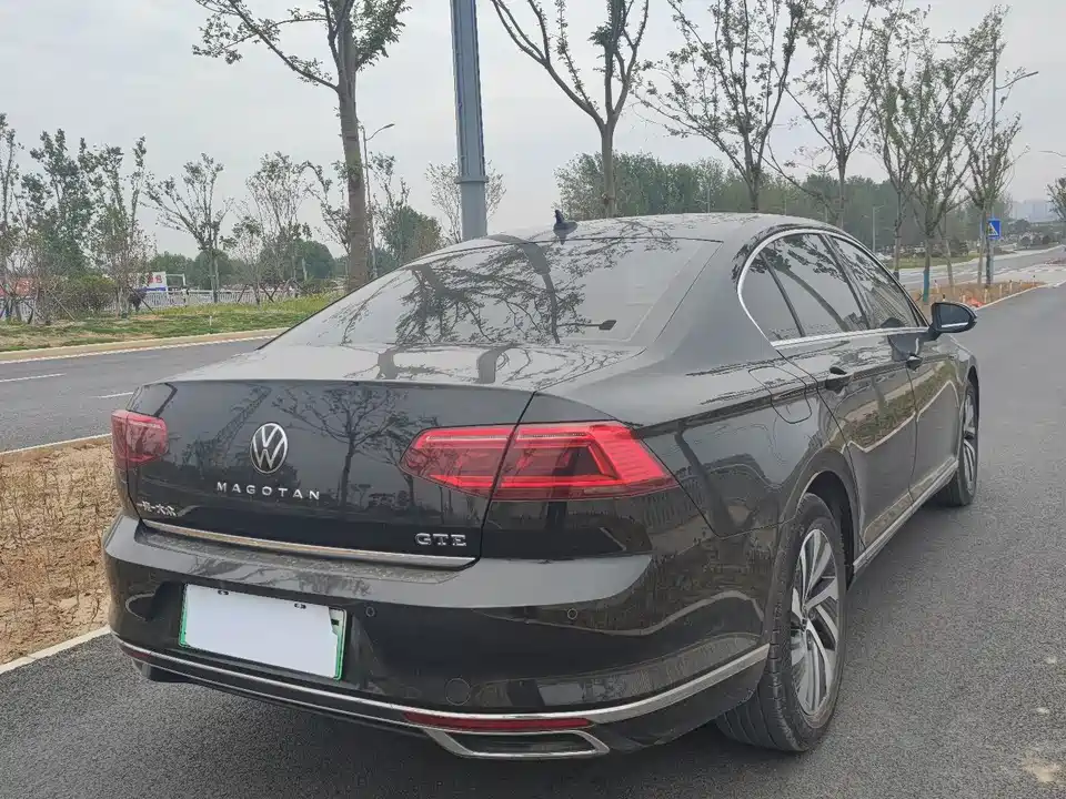 Volkswagen Magotan GTE