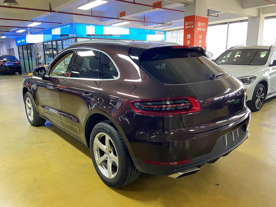 Porsche Macan