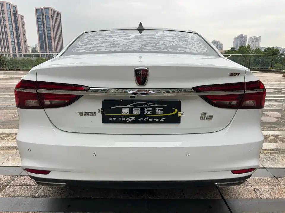 Roewe i6