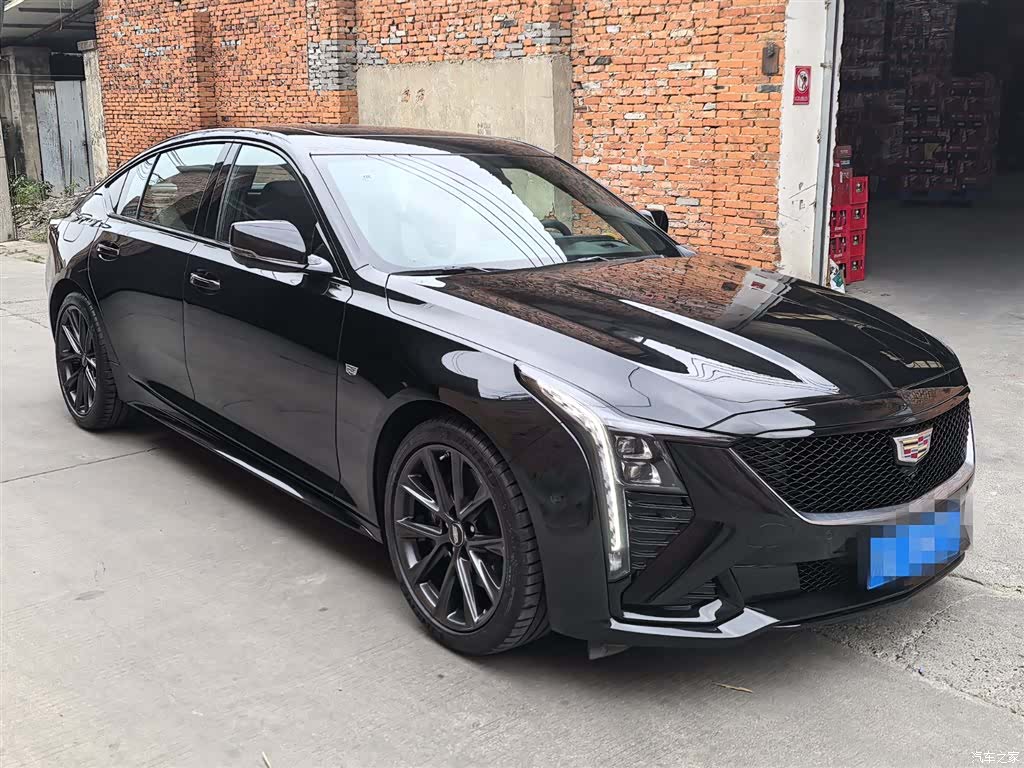 Cadillac CT5, 2025 3