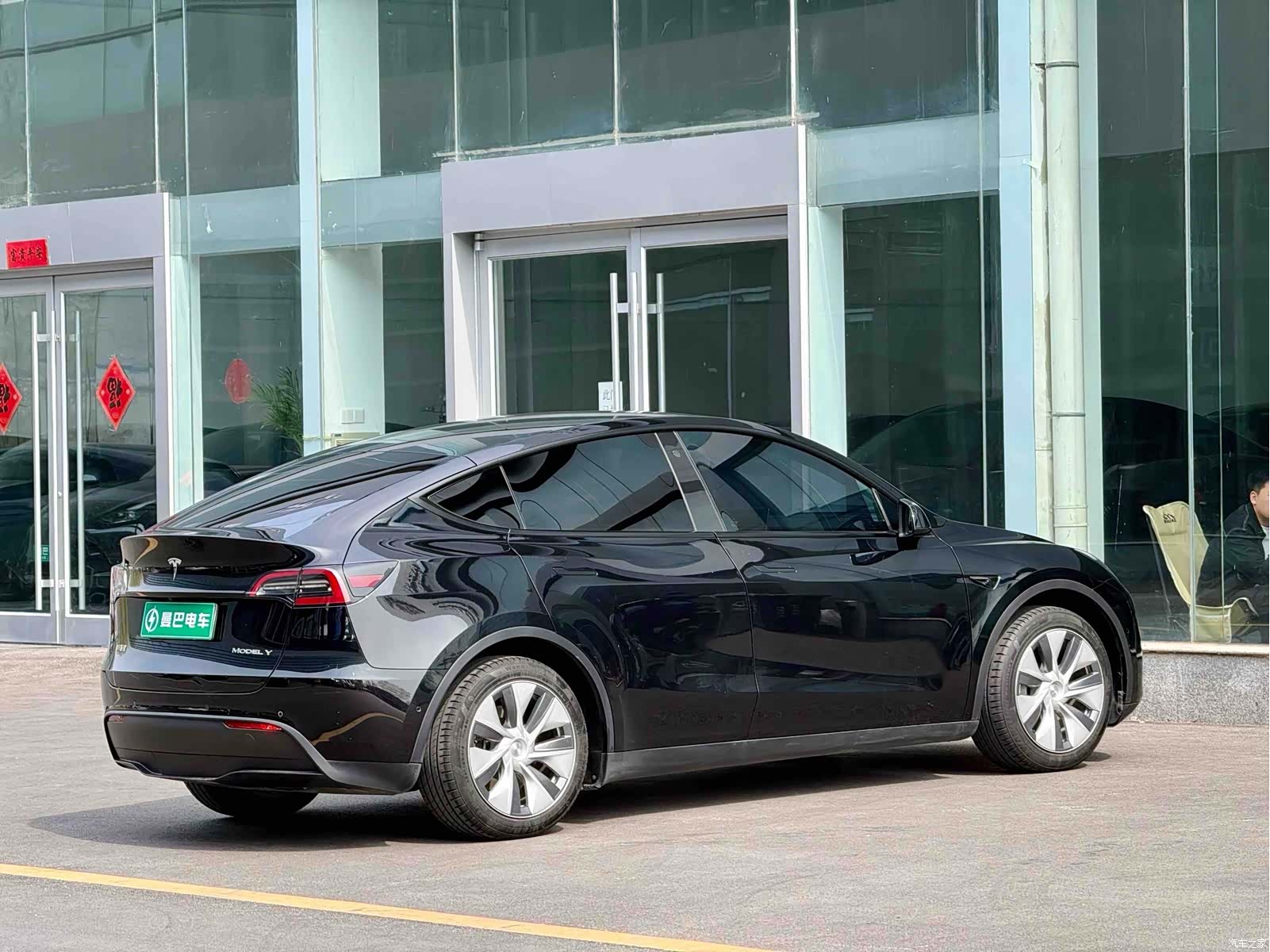 Tesla Model Y, 2023 все фото