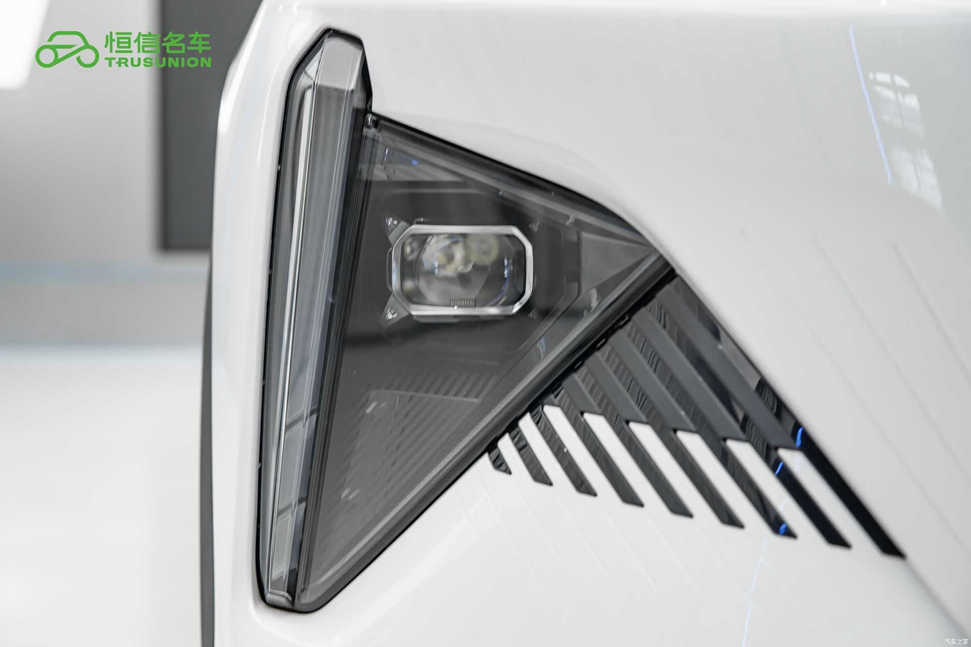 Geely Galaxy L7, 2024 10