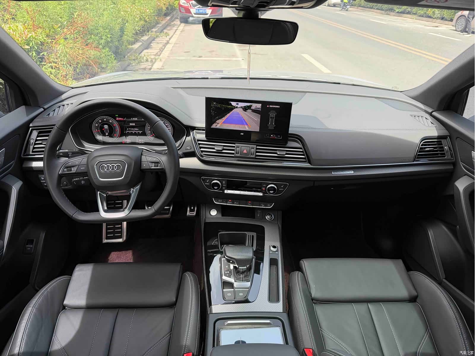 Audi Q5L, 2024 все фото