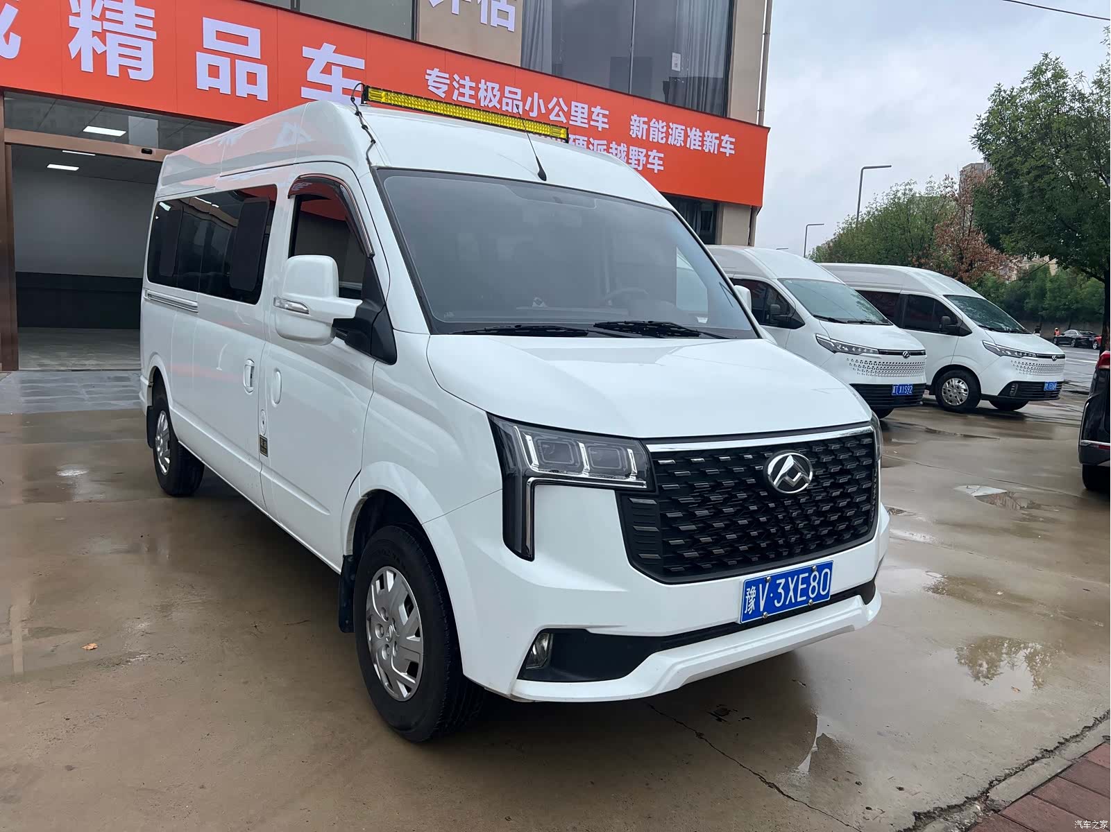 Maxus V80, 2025 3