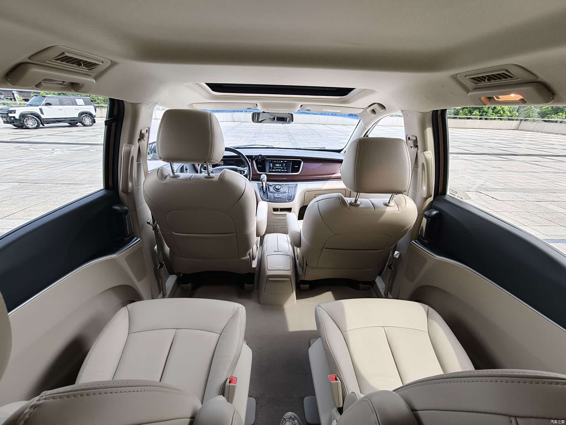 Buick GL8, 2019 8