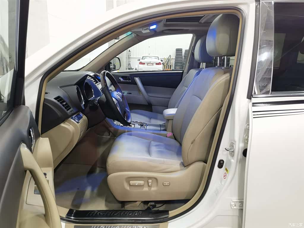Toyota Highlander, 2014 10