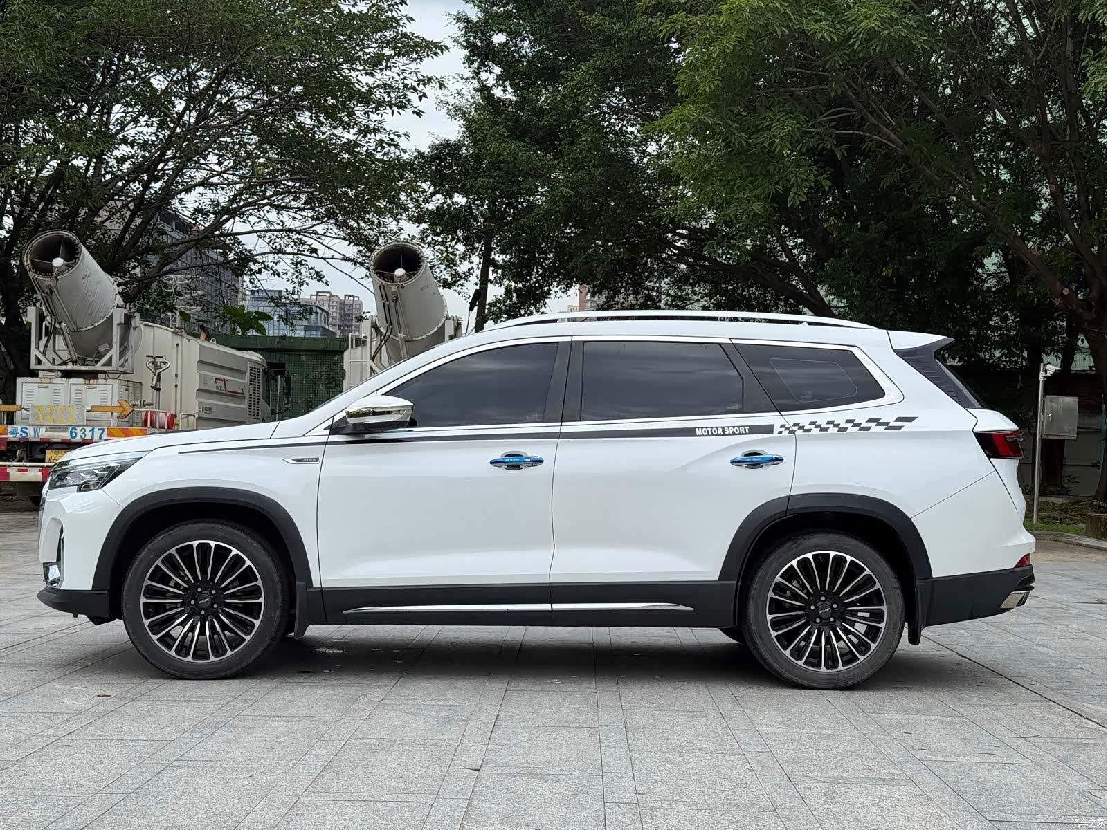 Jetour X90, 2021 10