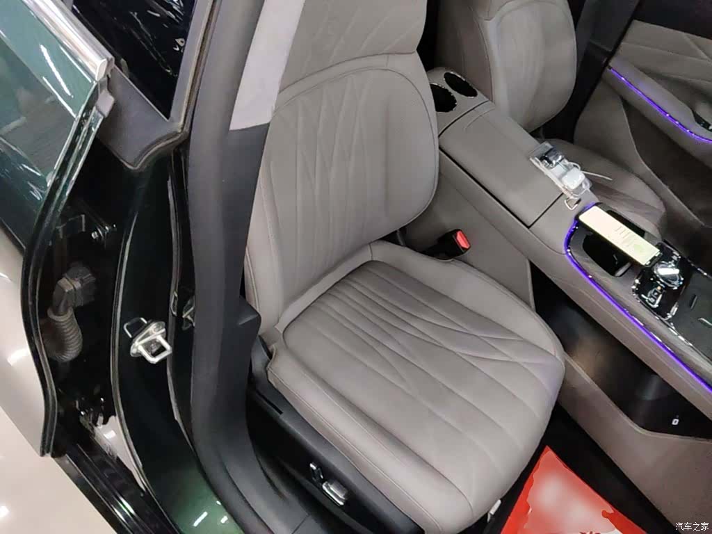 Geely 8, 2025 25