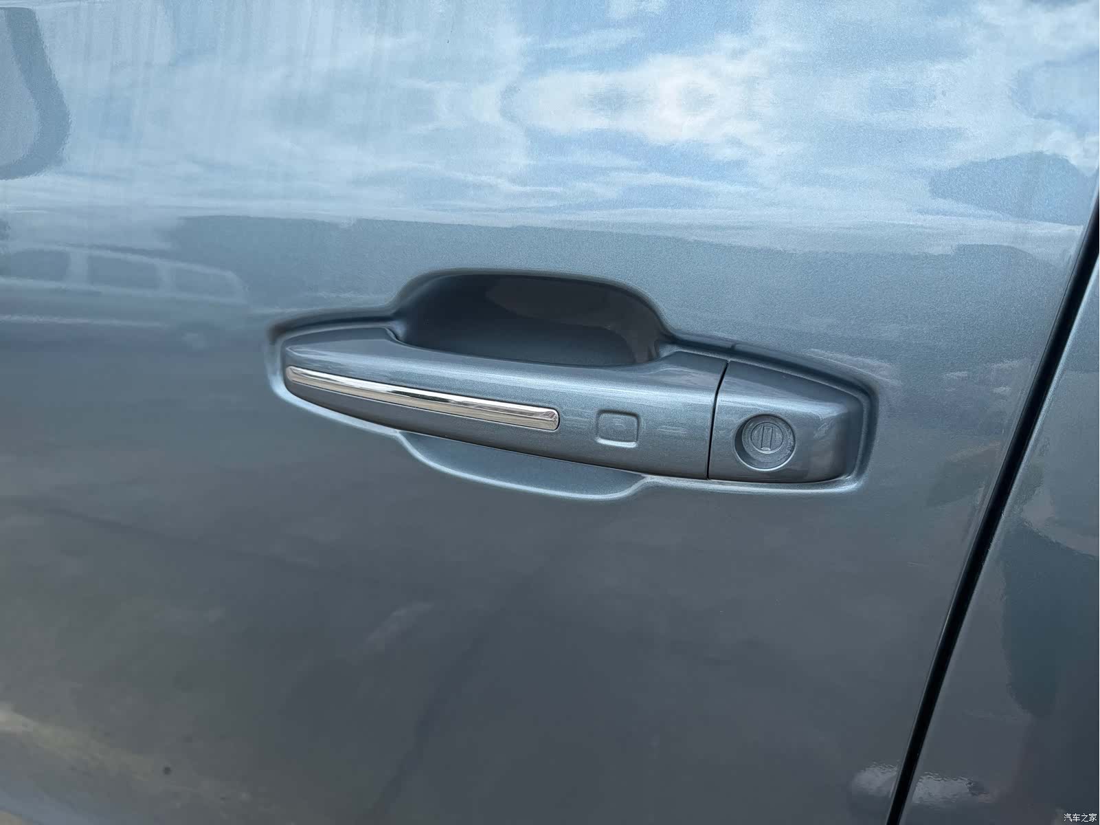 Trumpchi GS8, 2017 24