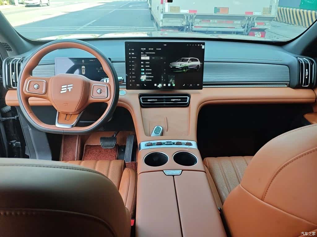 Jetour L7, 2025 13