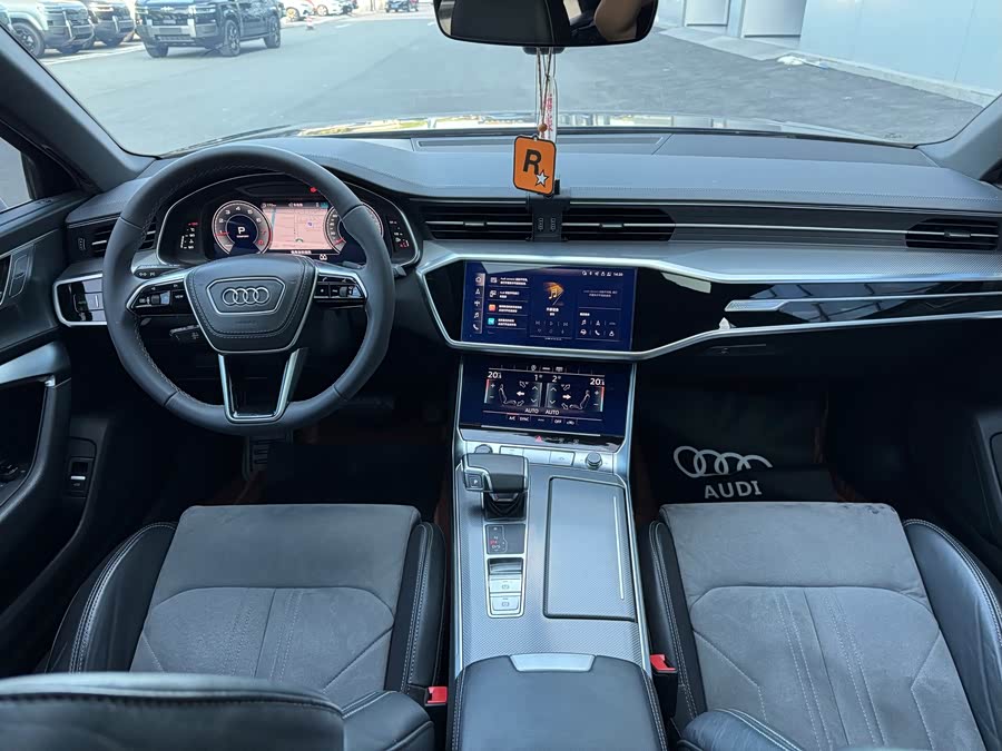 Audi A6L 2023, фото 10