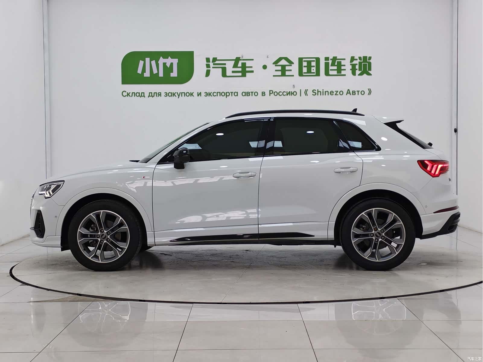 Audi Q3, 2023 все фото