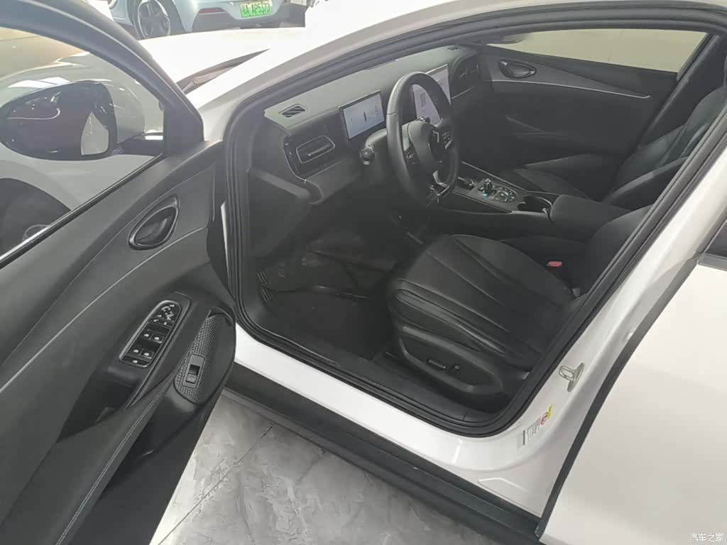 BYD Seal, 2025 16
