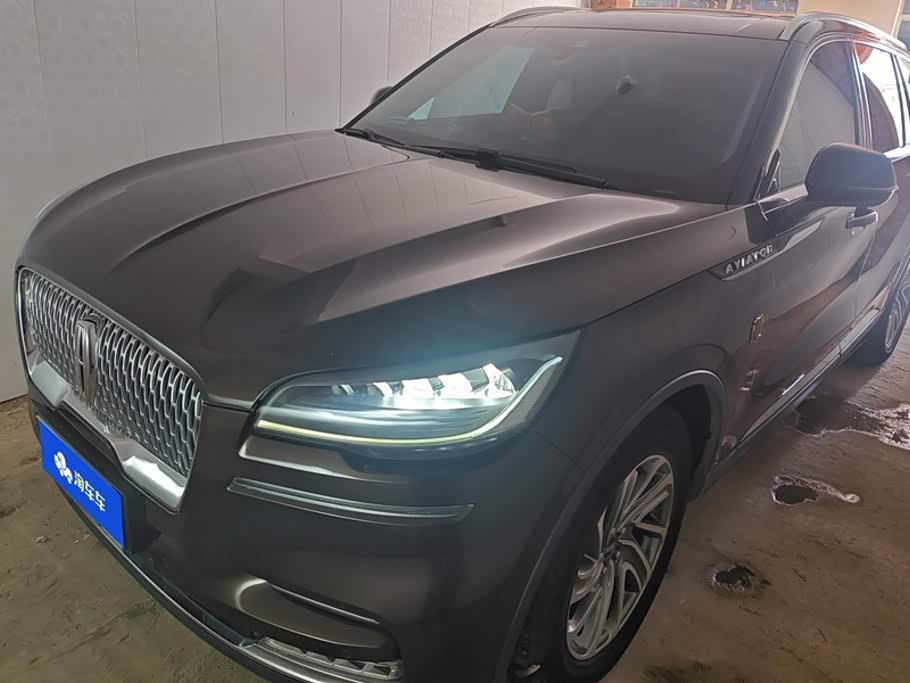 Lincoln Aviator