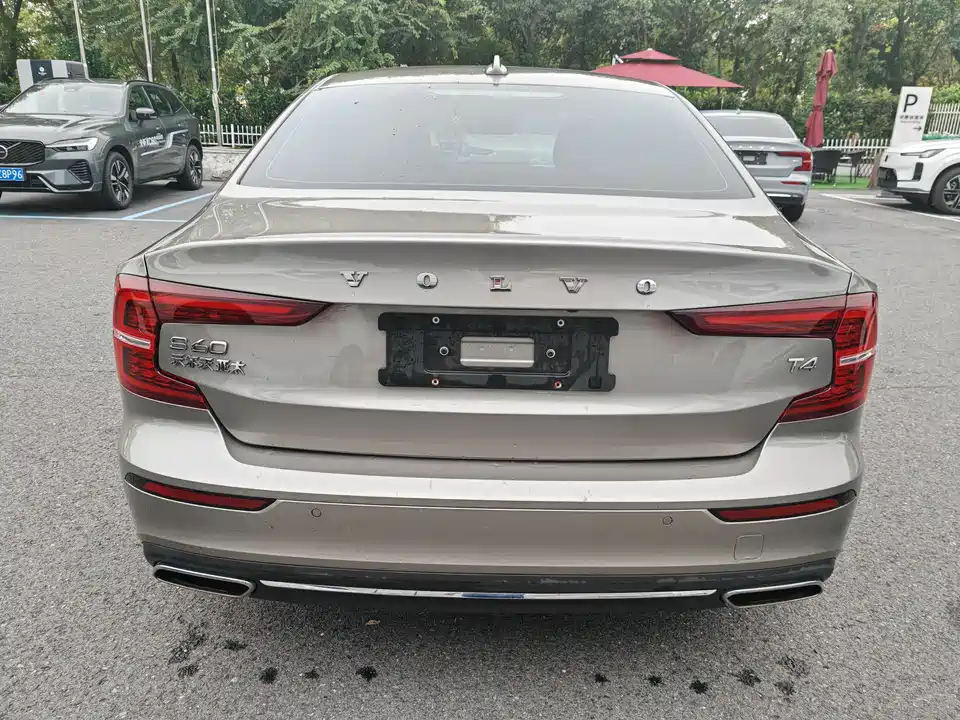 Volvo S60
