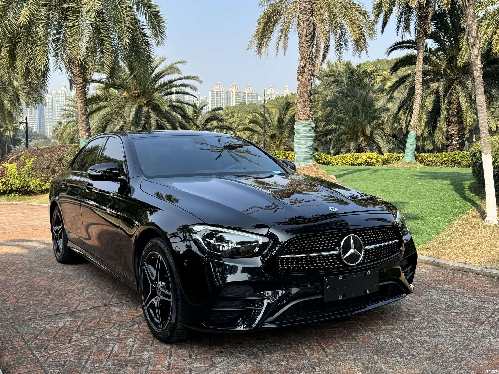 Mercedes-Benz E-Class, 2022 3