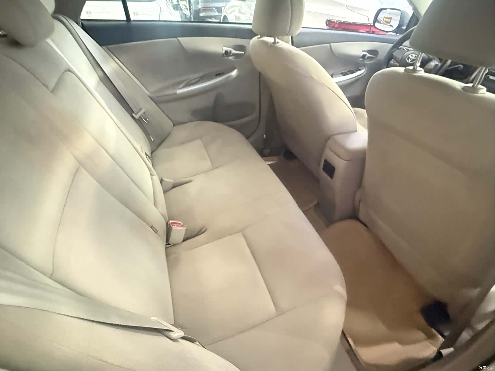Toyota Corolla, 2011 9