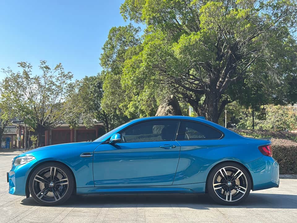BMW M2
