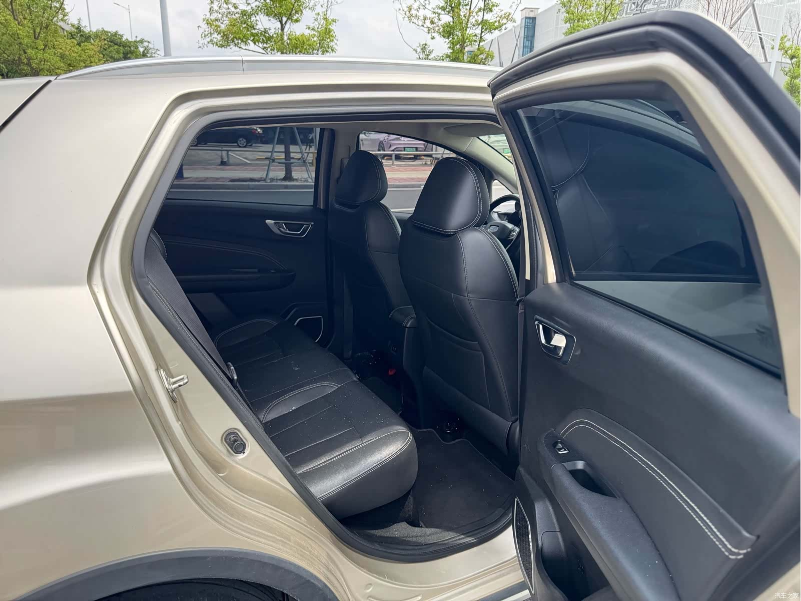 Geely X3, 2019 9