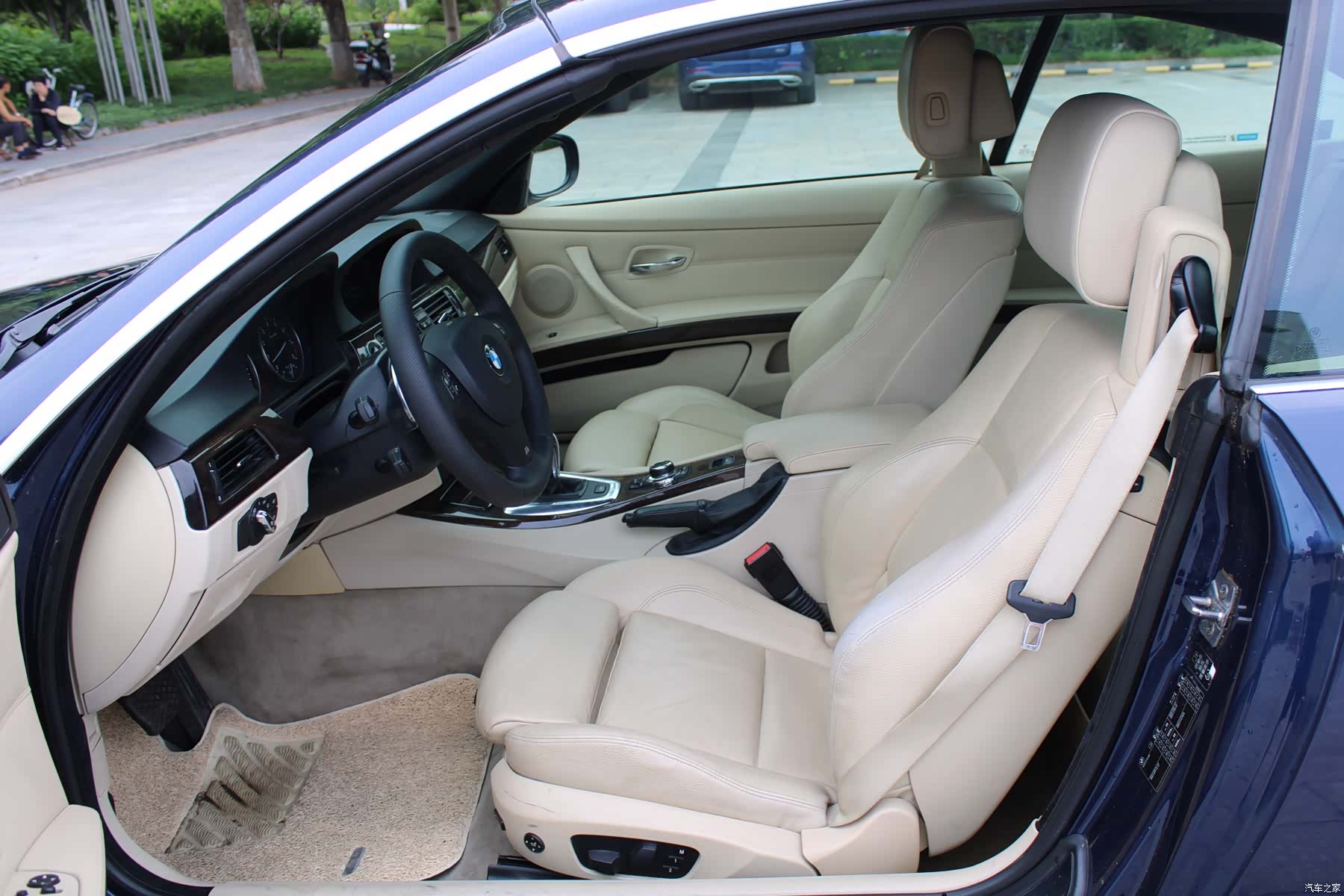 BMW 3 Series, 2010 13