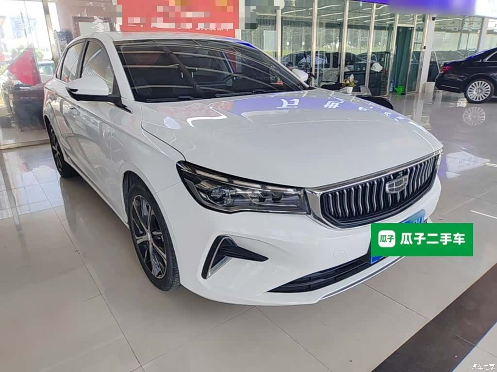 Geely Emgrand, 2023 4