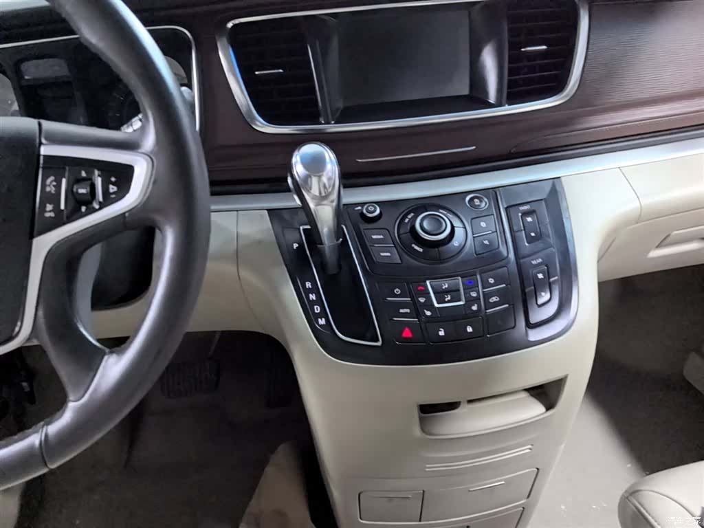 Buick GL8, 2018 14