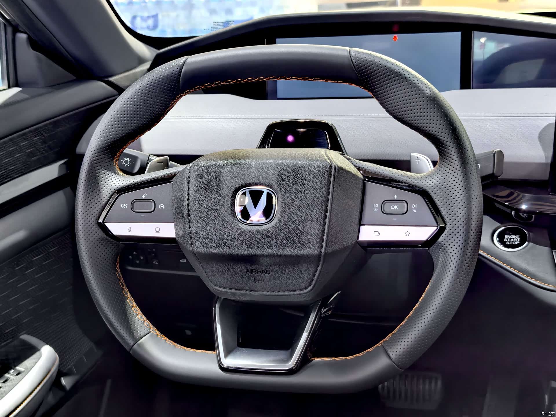 Changan UNI-V, 2022 10