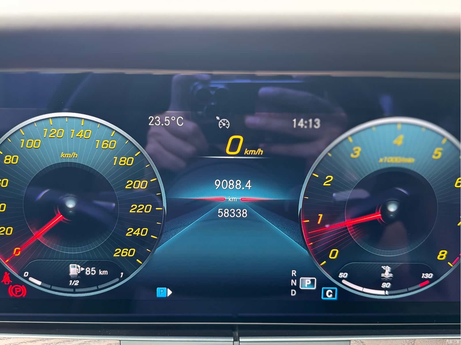 Mercedes-Benz E-Class, 2021 19
