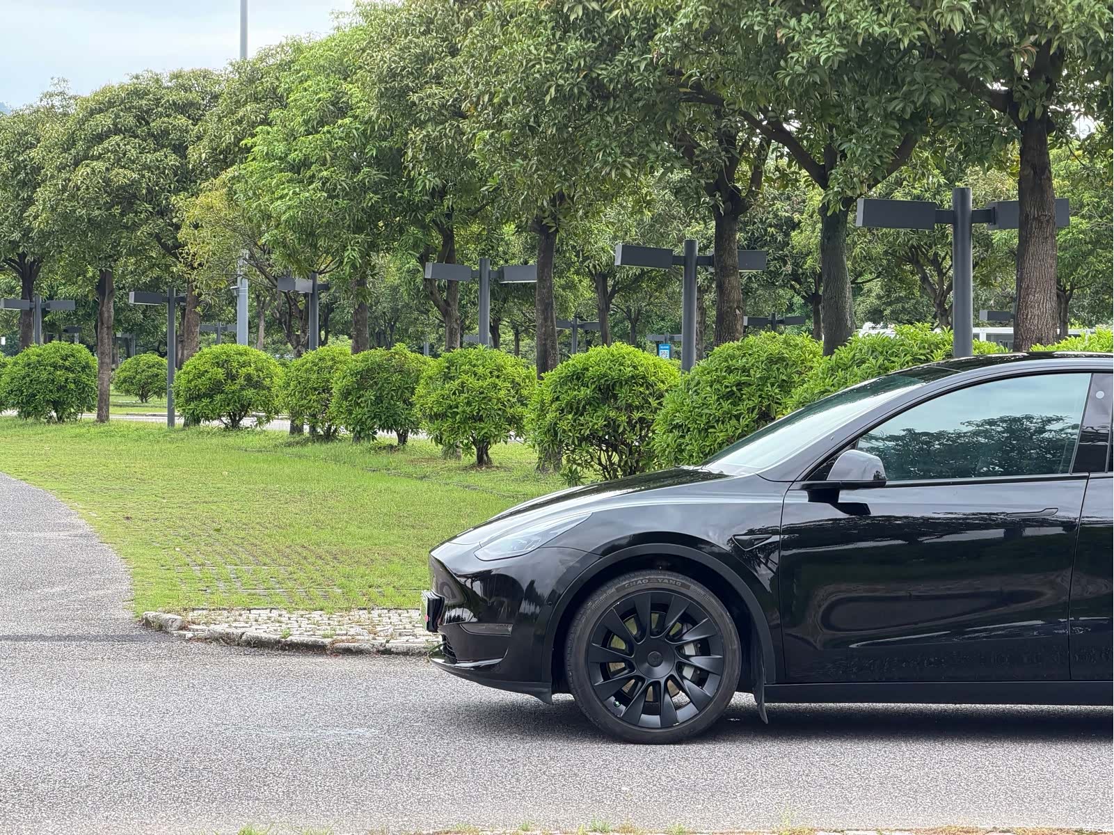 Tesla Model Y, 2022 15
