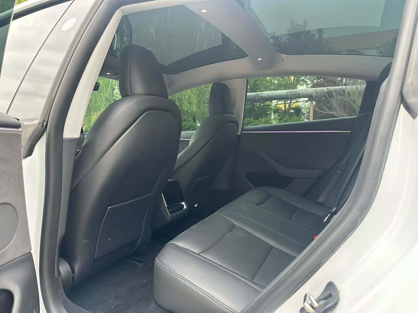 Tesla Model 3, 2024 4