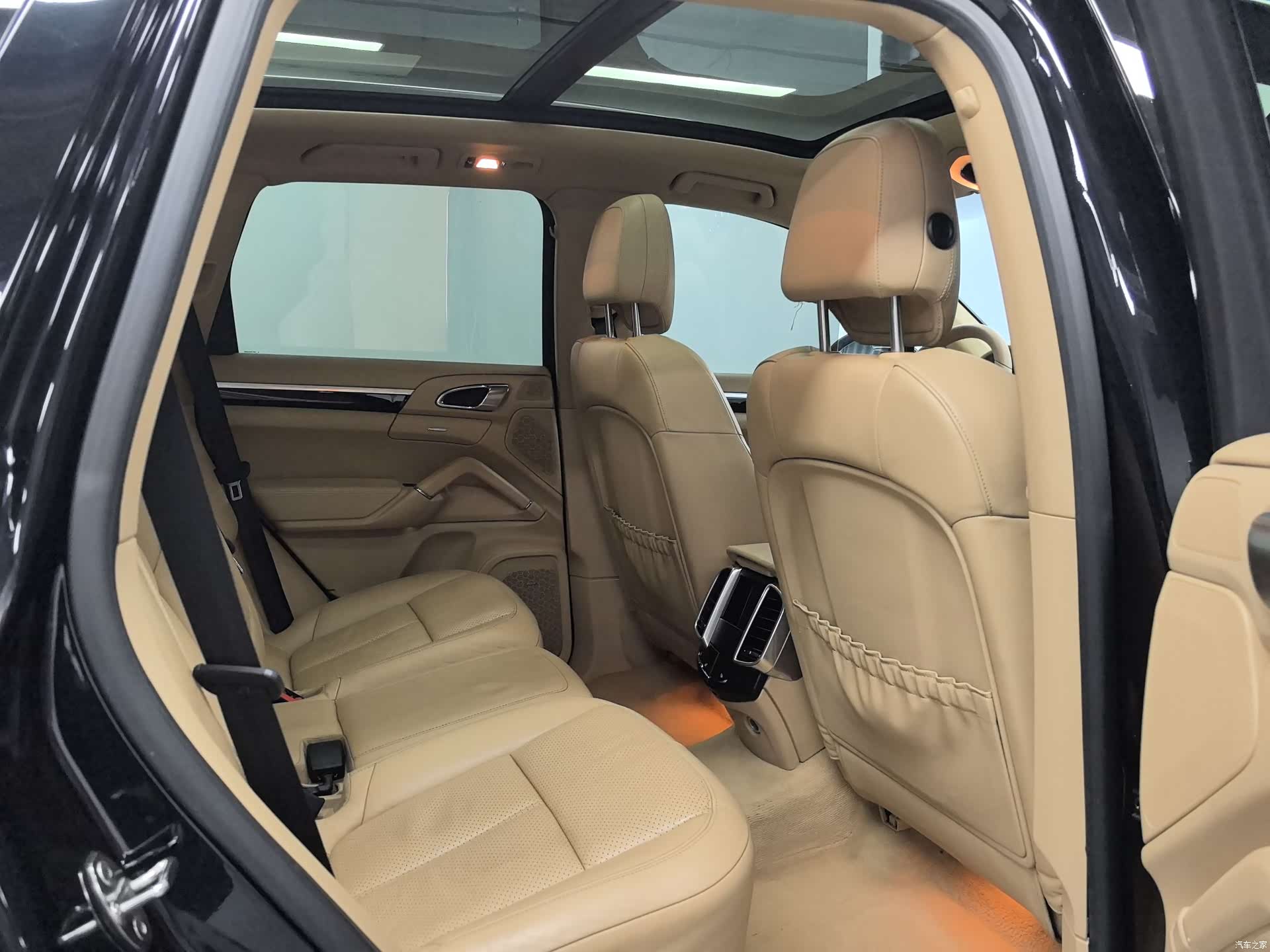 Porsche Cayenne, 2013 7