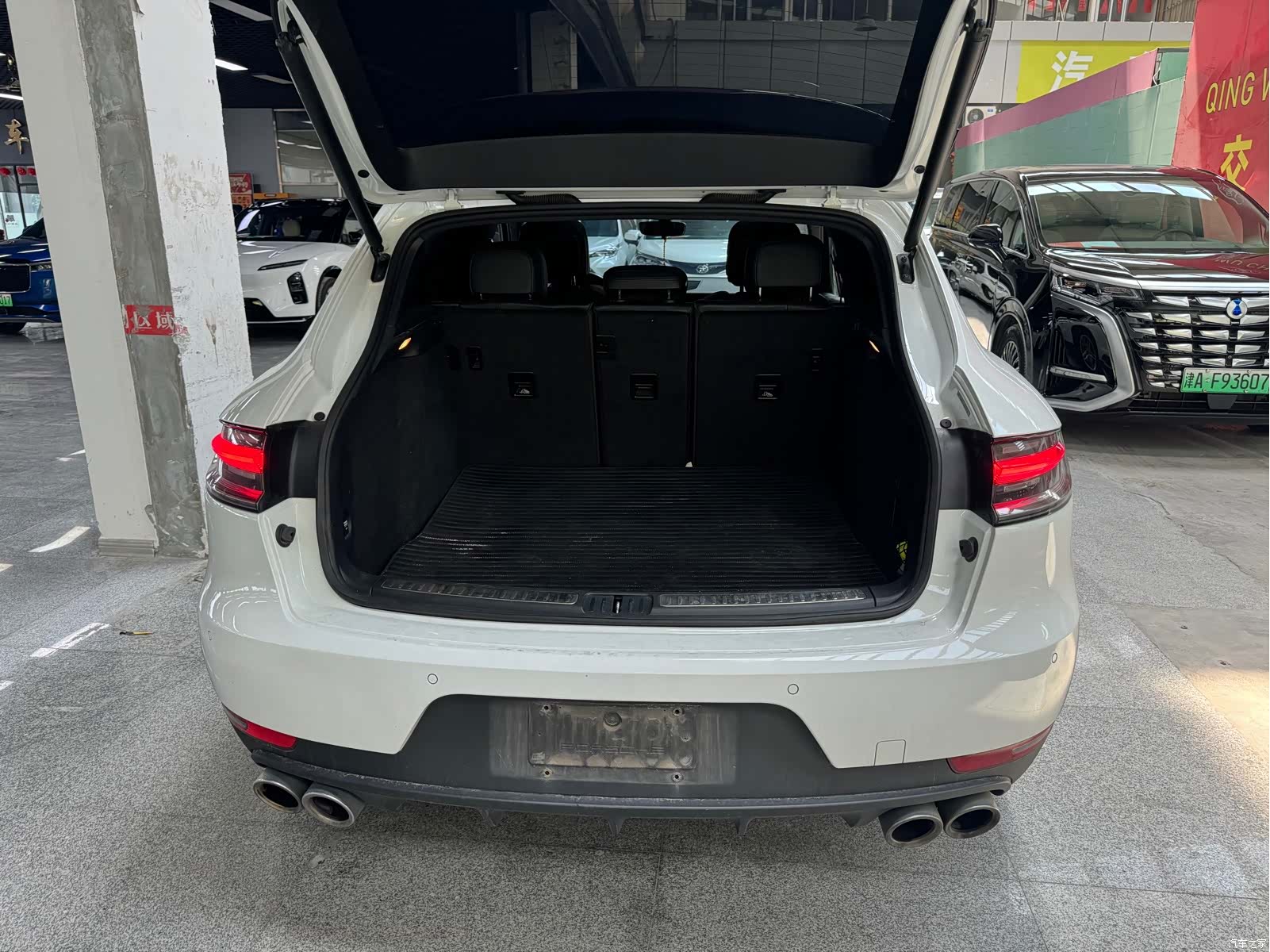 Porsche Macan, 2021 10