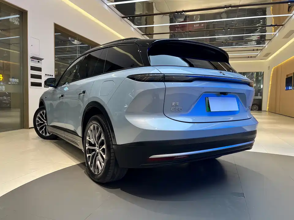 NIO ES6