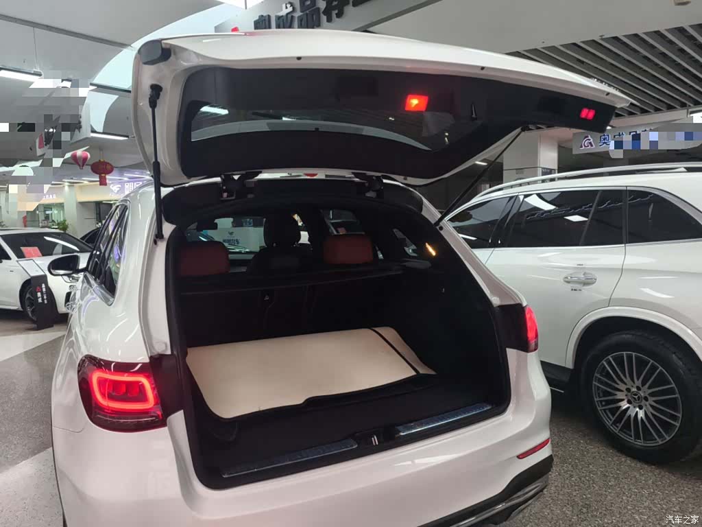 Mercedes-Benz GLC, 2020 19