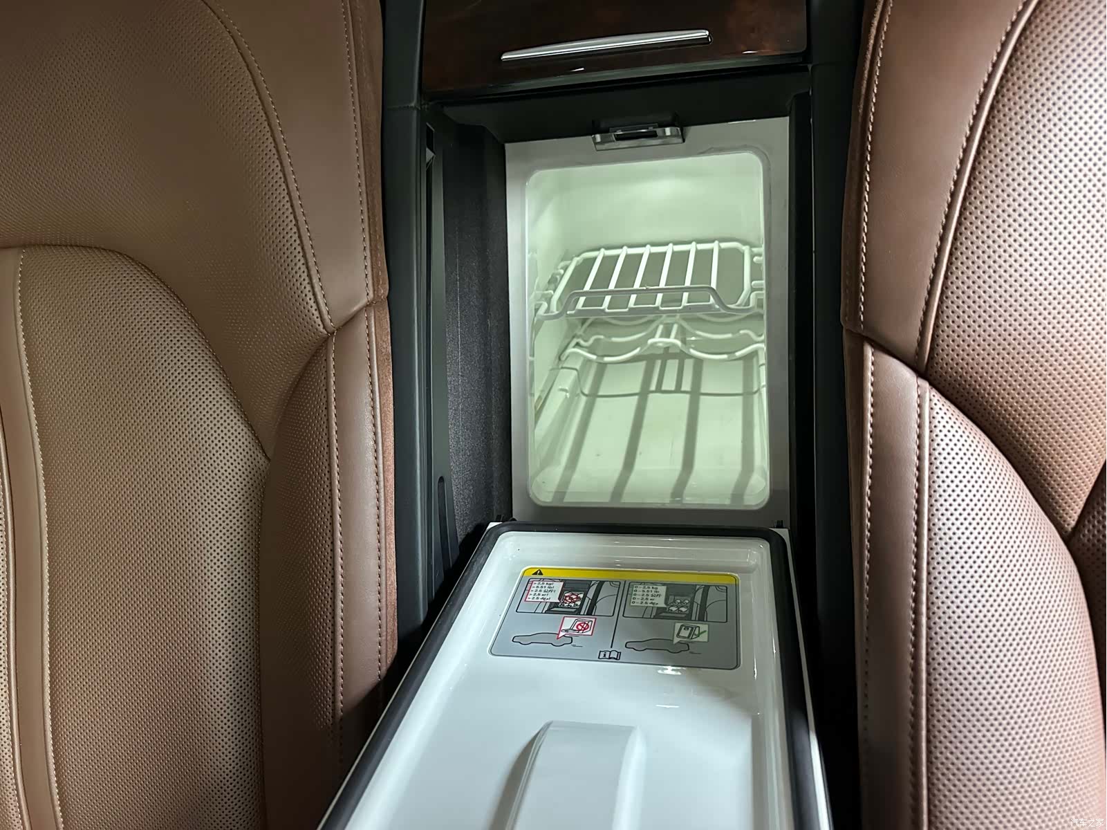 Audi A8L, 2015 14