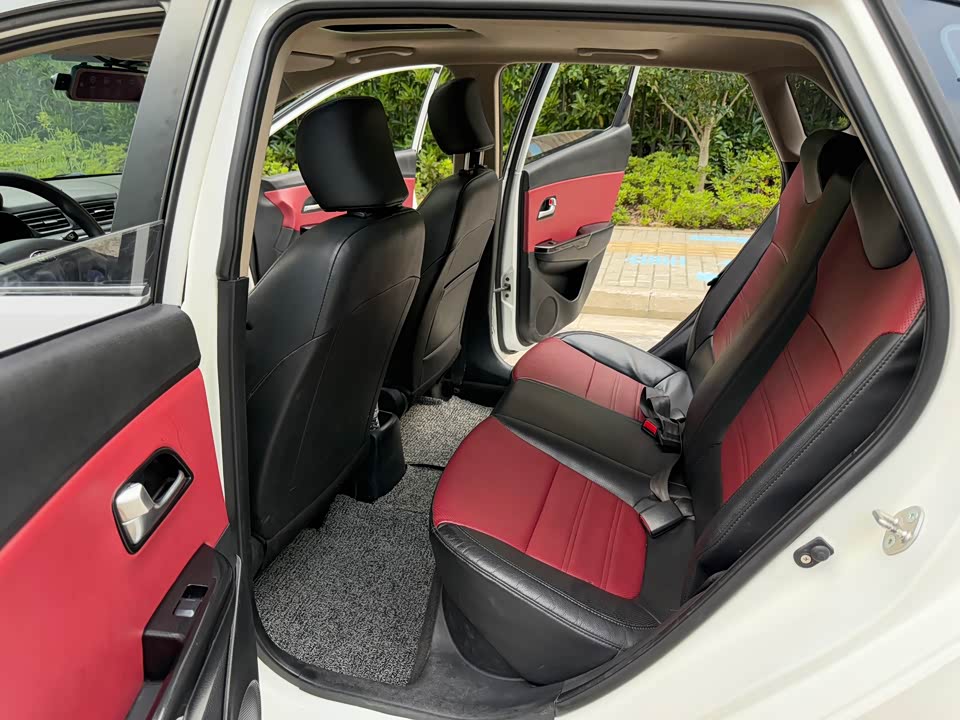 Kia K2 Kia K2