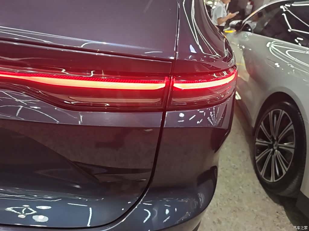 NIO EC7, 2023 8