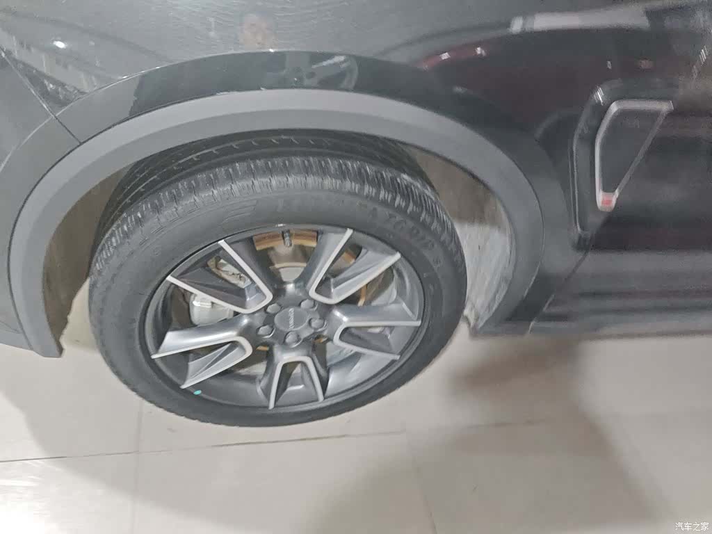 Lynk & Co 01, 2022 25