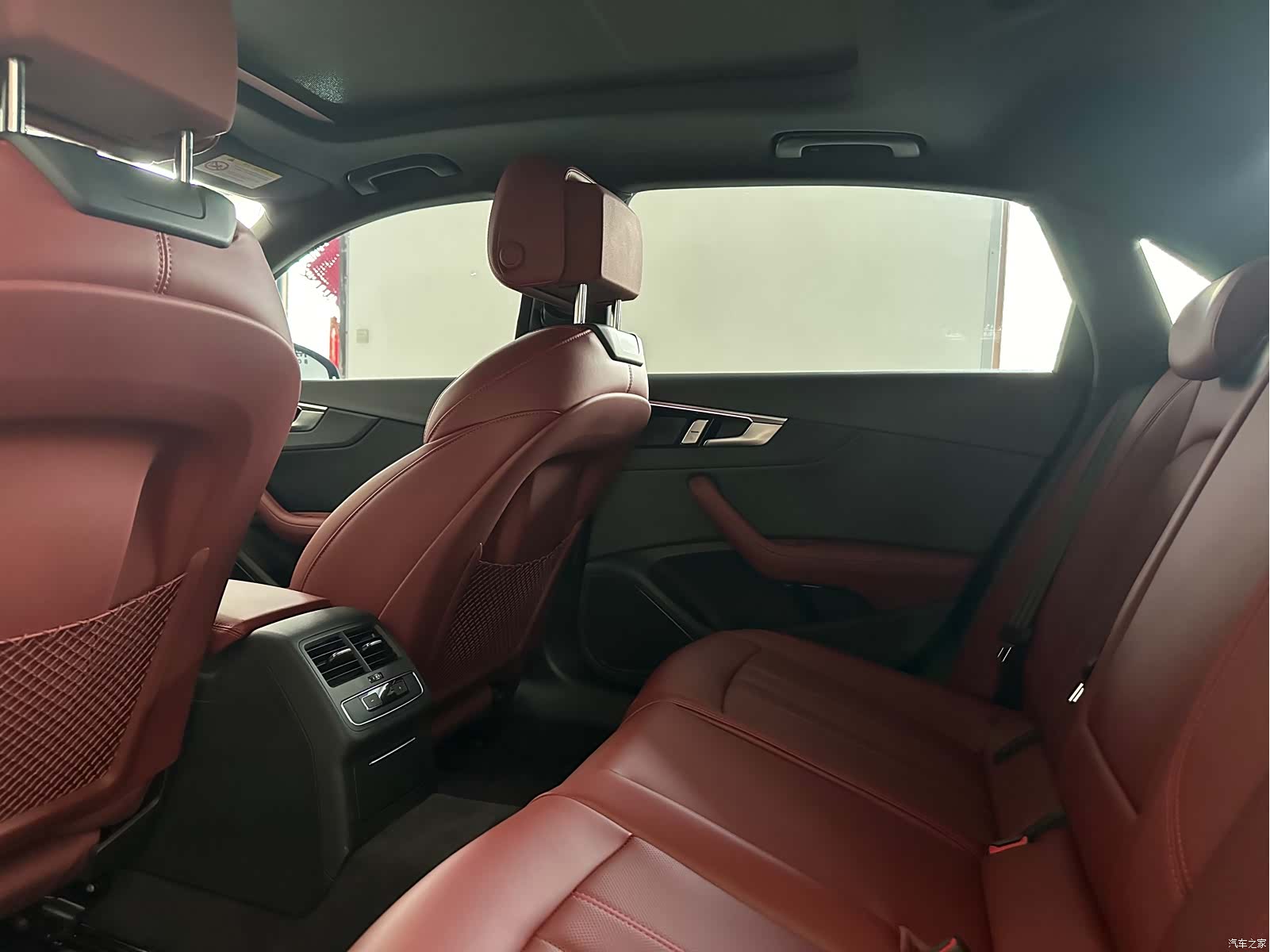 Audi A4L, 2025 8