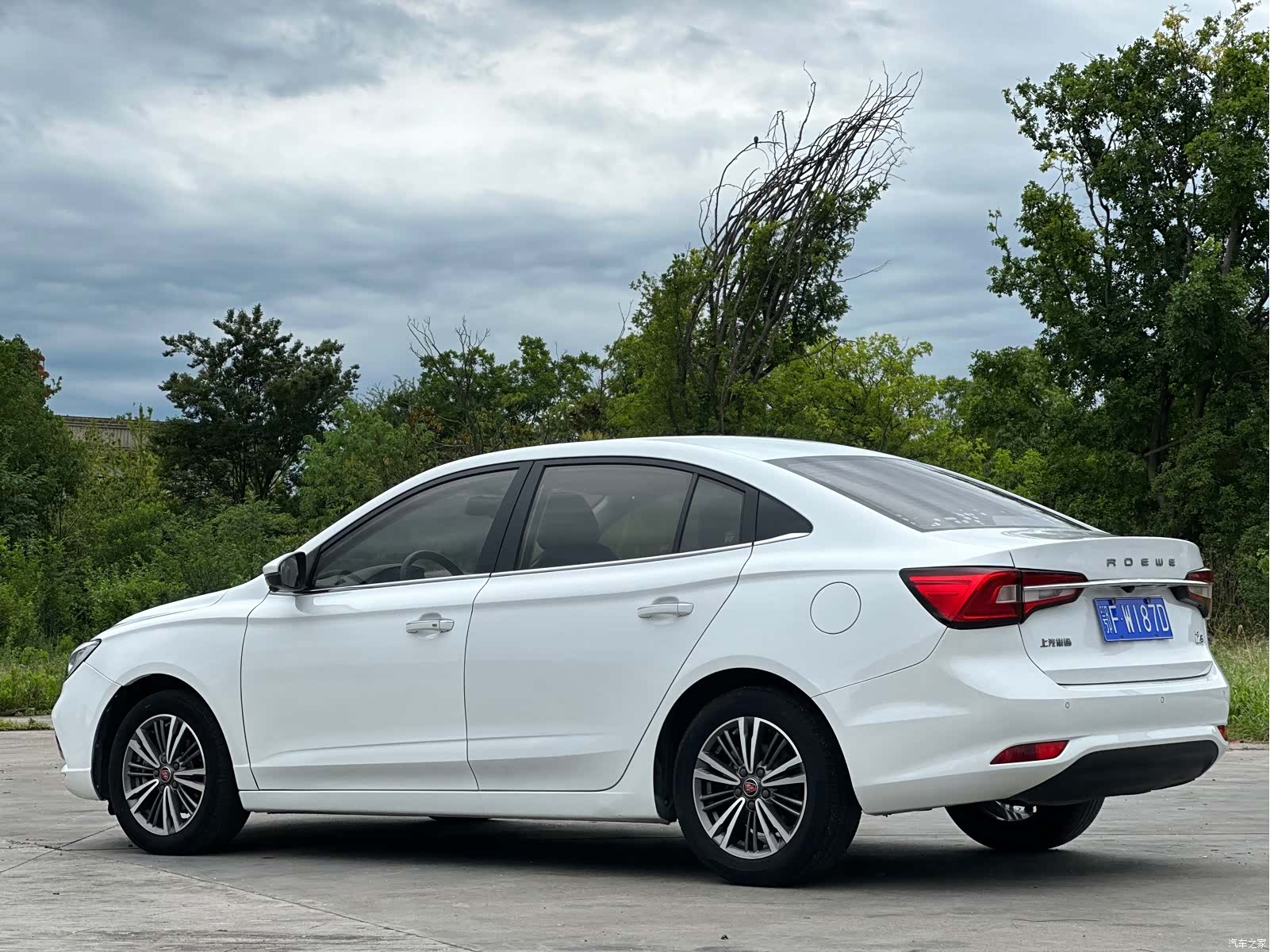 Roewe i5, 2019 4
