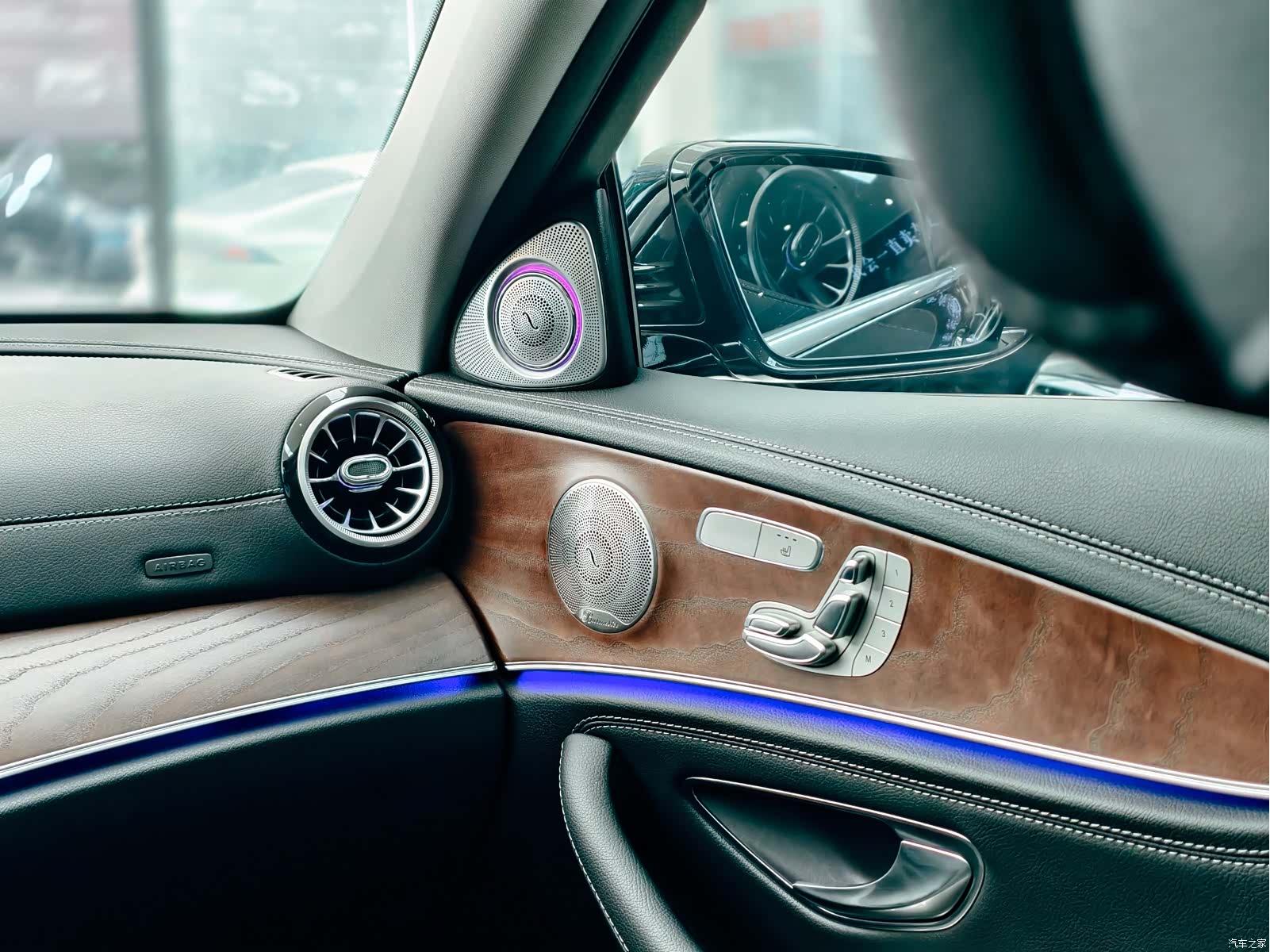 Mercedes-Benz E-Class, 2021 9