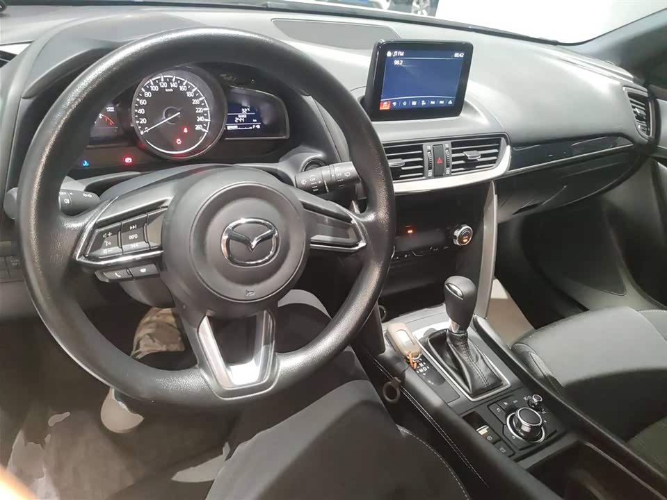 Mazda CX-4