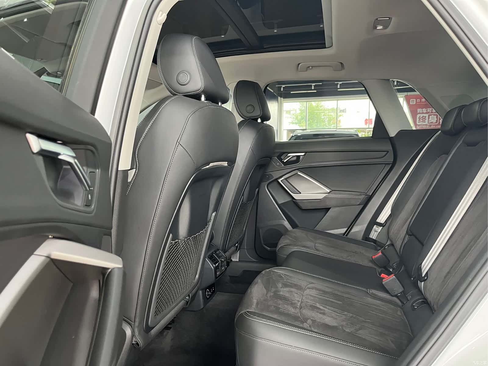 Audi Q3, 2023 все фото