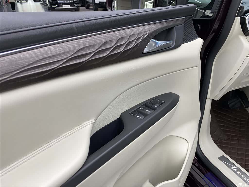 Buick GL8, 2019 15