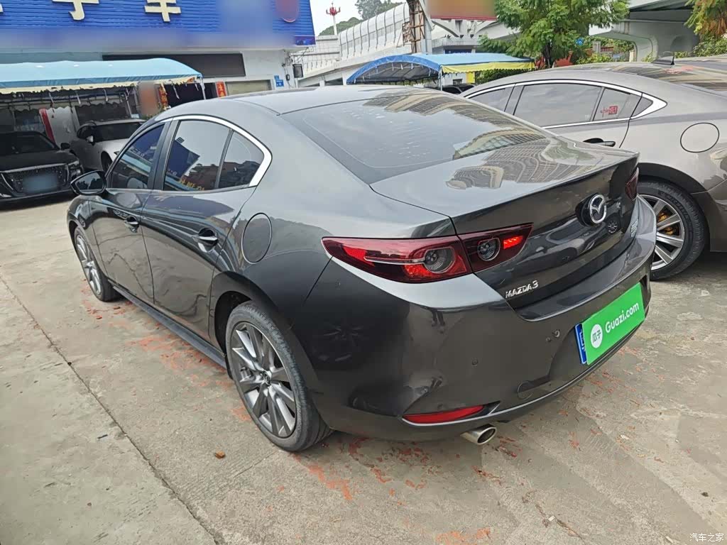 Mazda Mazda3, 2021 23